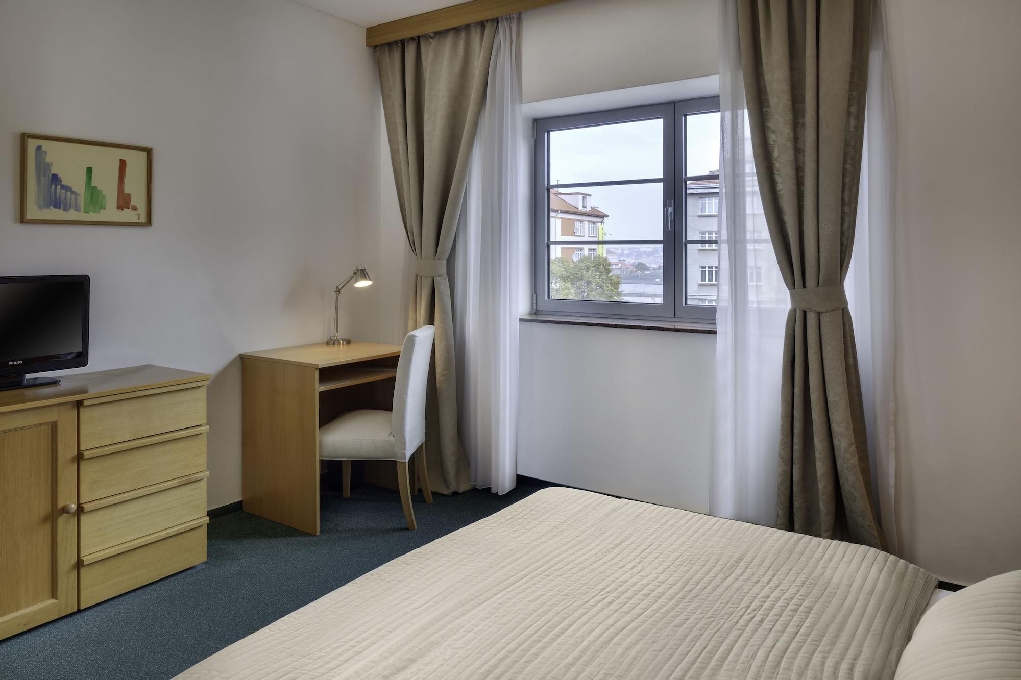 Hotel Oya 프라하 외부 사진