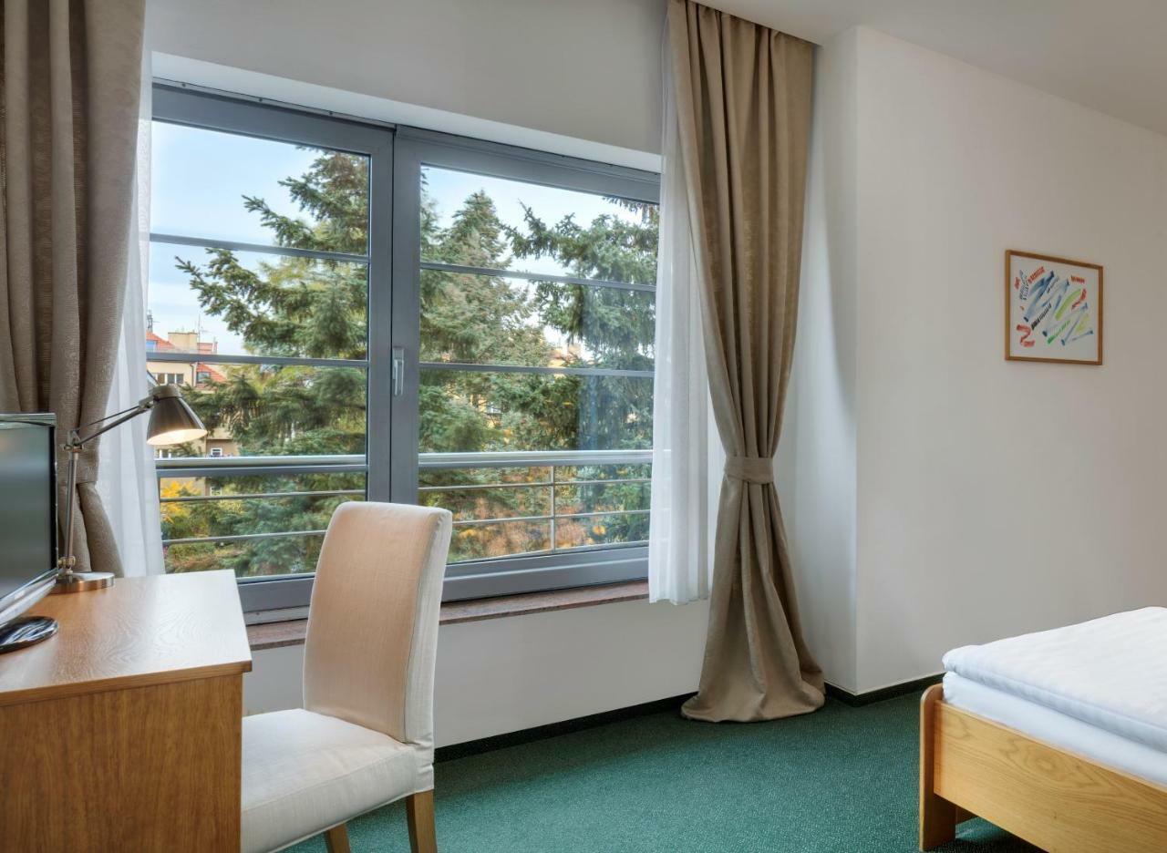 Hotel Oya 프라하 외부 사진